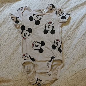 💖5 for $20💖 Mickey Mouse diaper shirt